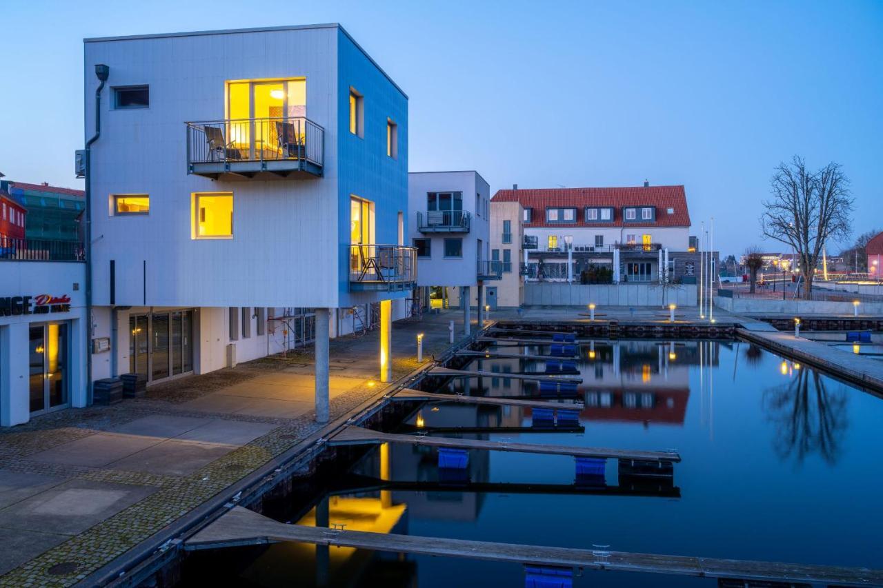 Ferienhaus Inselliebe Malchow  Luaran gambar